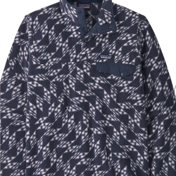Patagonia Men's Navy Geometric Fleece - Picture 2 of 6